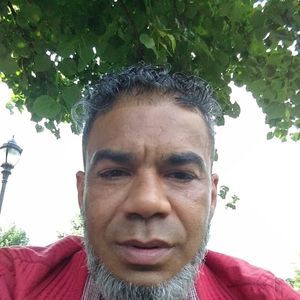 Meet your Posher, Rogelio